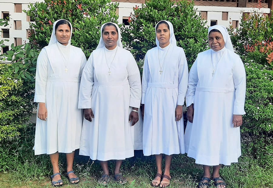 De verantwoordelijken van het opvanghuis in Nochchiyagama Sri Lanka Missio project 2024